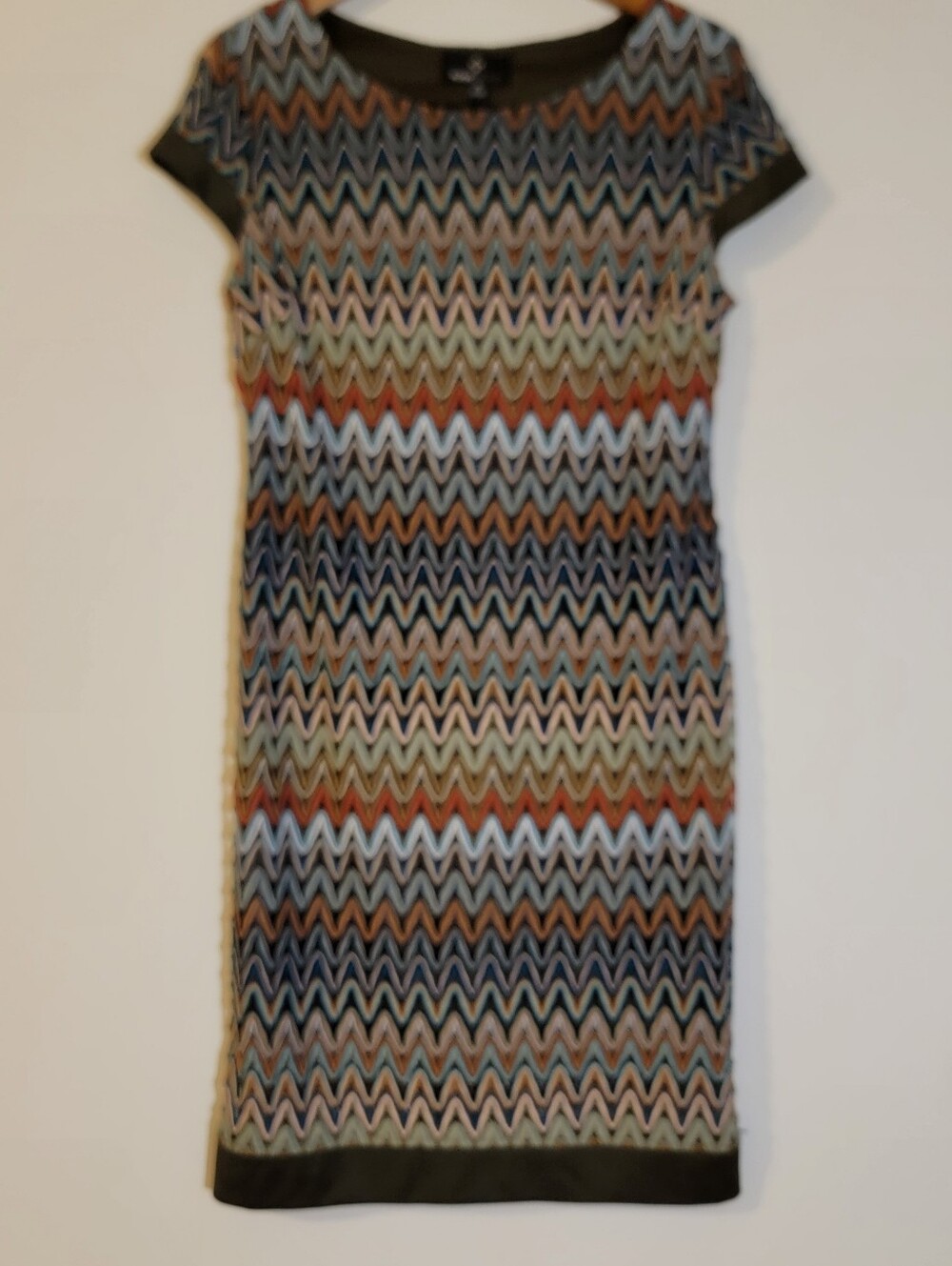 Dress Ronni Nicole Multicolor Zigzag Knit Pencil Dress in Brown, Blue, Gray